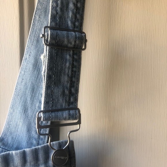 Dollhouse  Denim Short Overalls Juniors. Size 3 NWT. - Picture 5 of 16